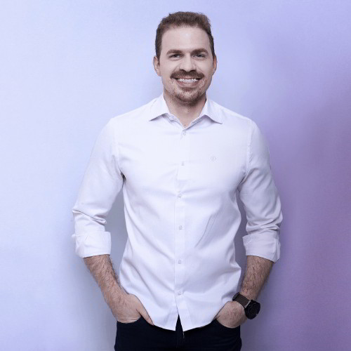 Guilherme Schneider, Diretor Grupo Forum